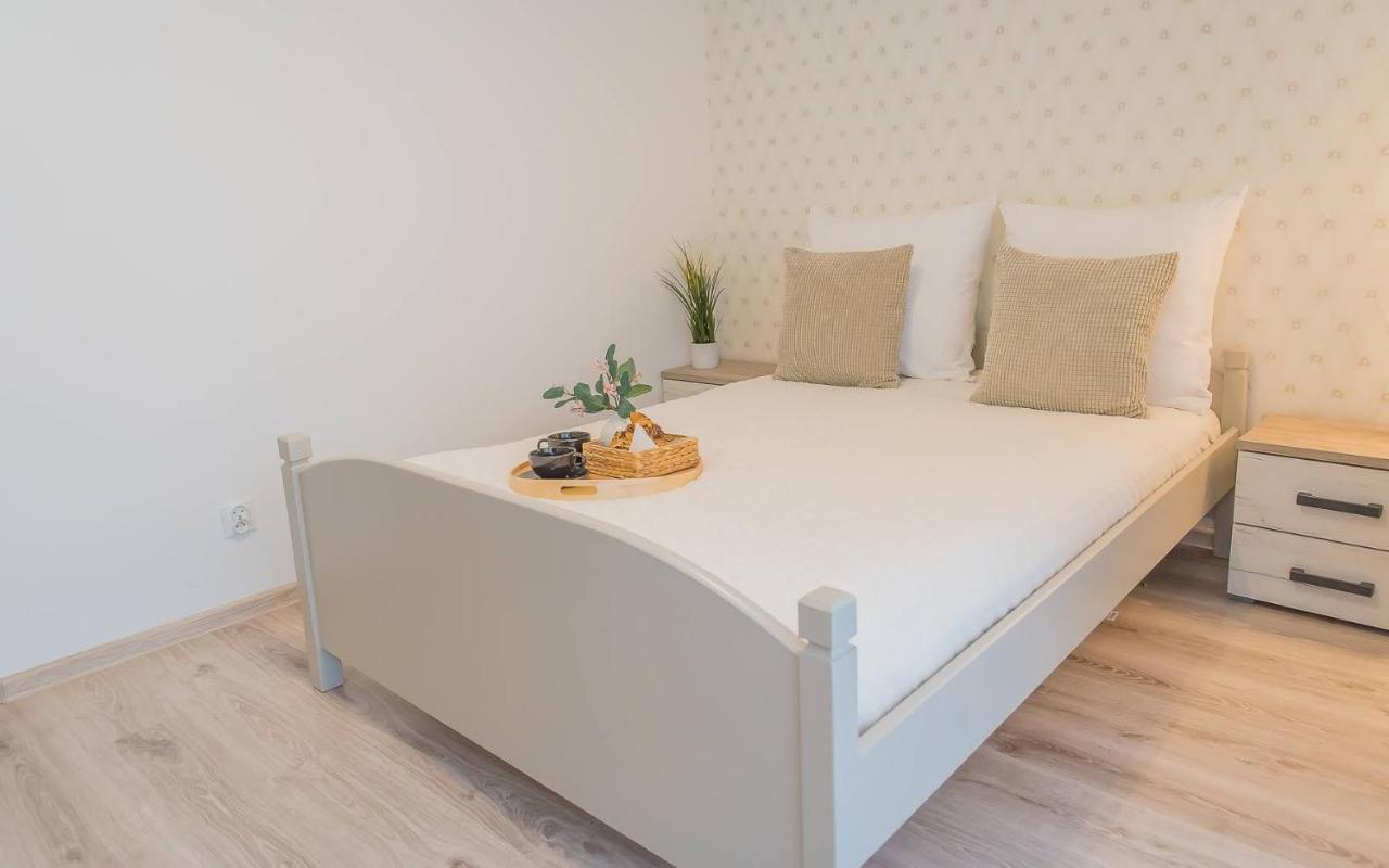Easy Rent Apartments - Cozy Люблин Екстериор снимка